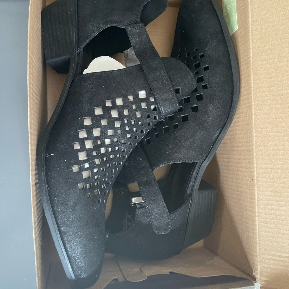 Elegant Black Women's Shoes